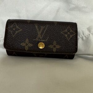 Louis Vuitton Monogram Canvas Key Pouch in Brown with Gold Snap